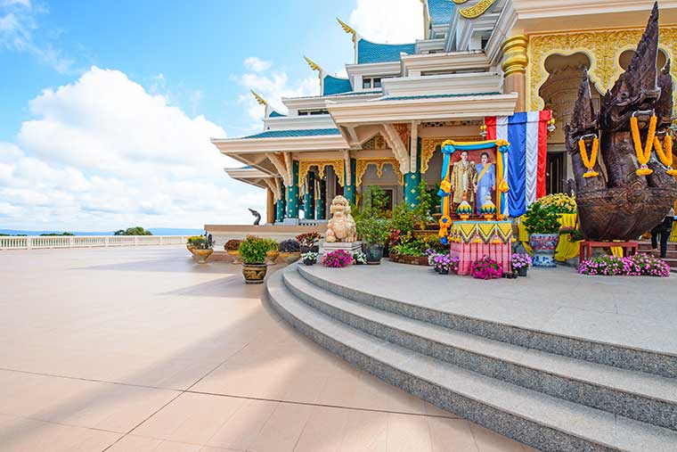 Bild på ett tempel i Östra Thailand